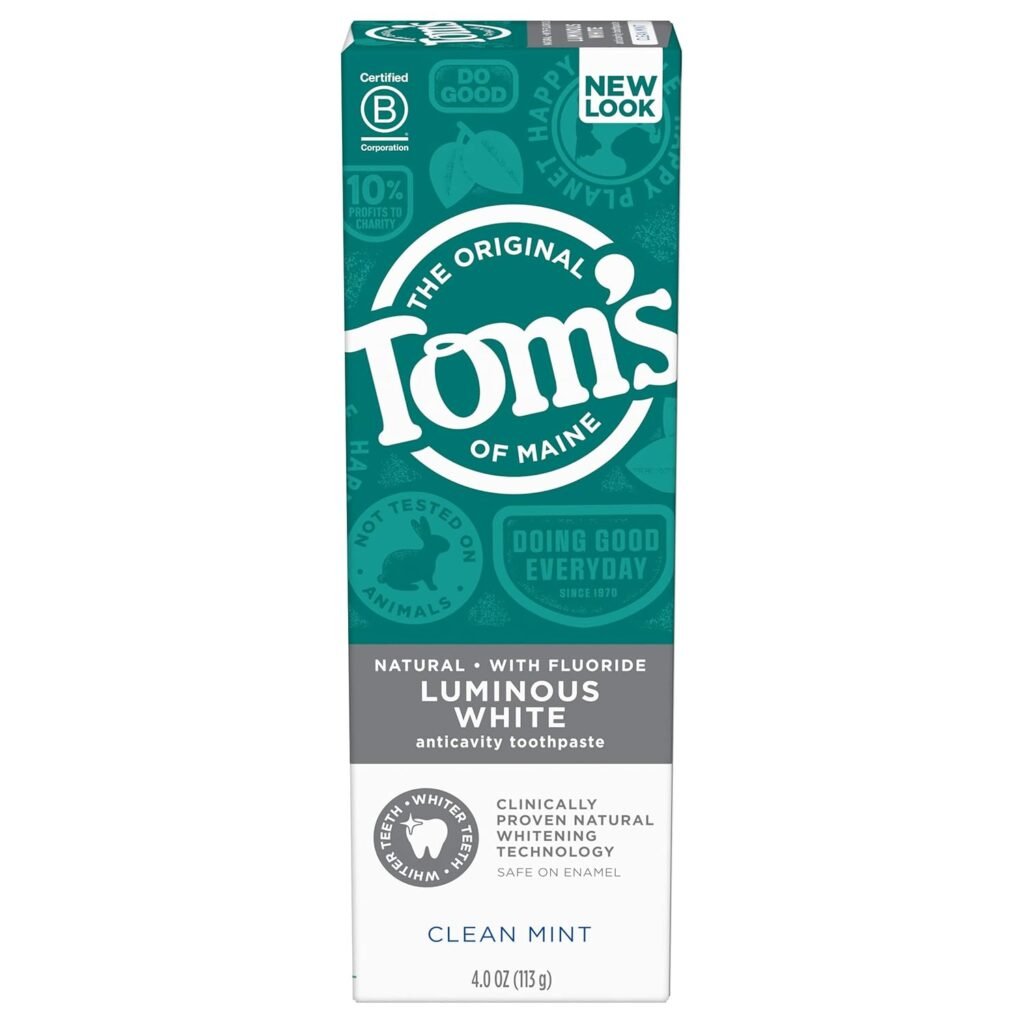 Tom’s of Maine Natural Luminous White Toothpaste with Fluoride, Clean Mint, 4.7 oz. (Packaging May Vary)
