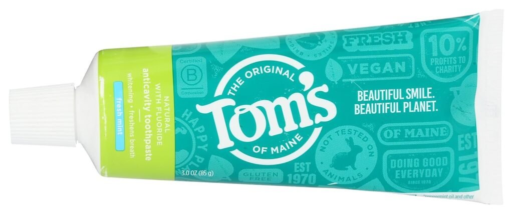 Tom’s of Maine, Travel Size Anticavity Toothpaste – Fresh Mint, 3 Ounce